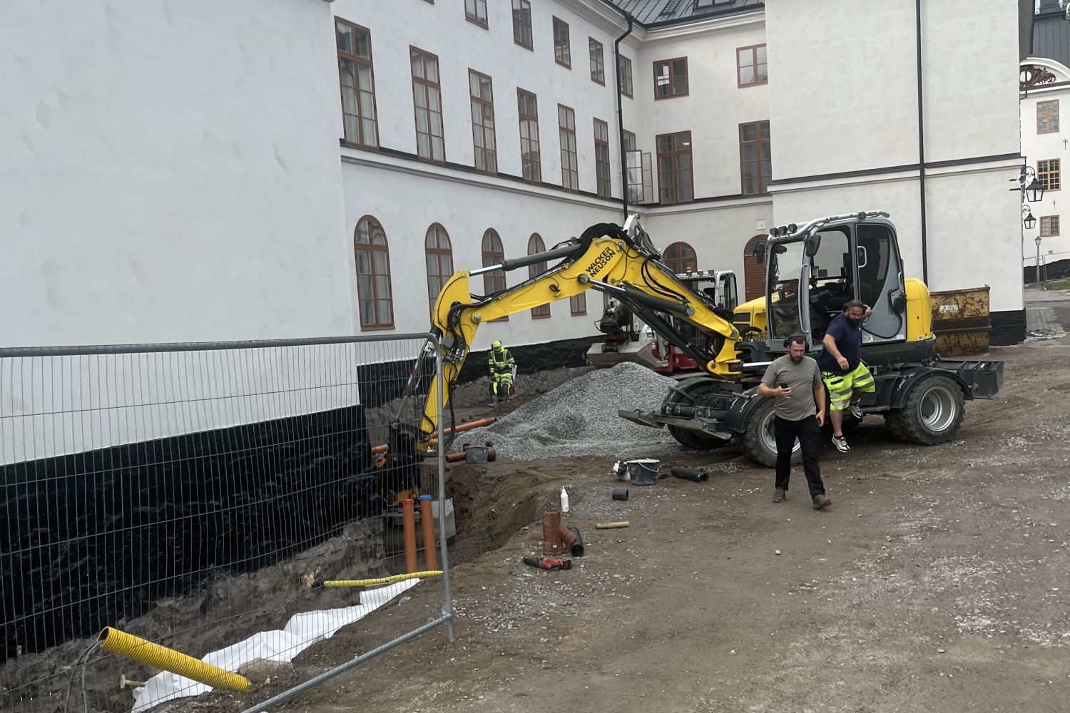 Dränering karlsbergs slott, Överunder Mark